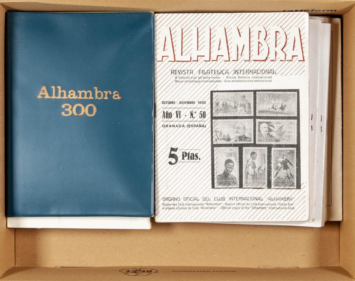 327 | Bilbliography. Magazines / Brochures