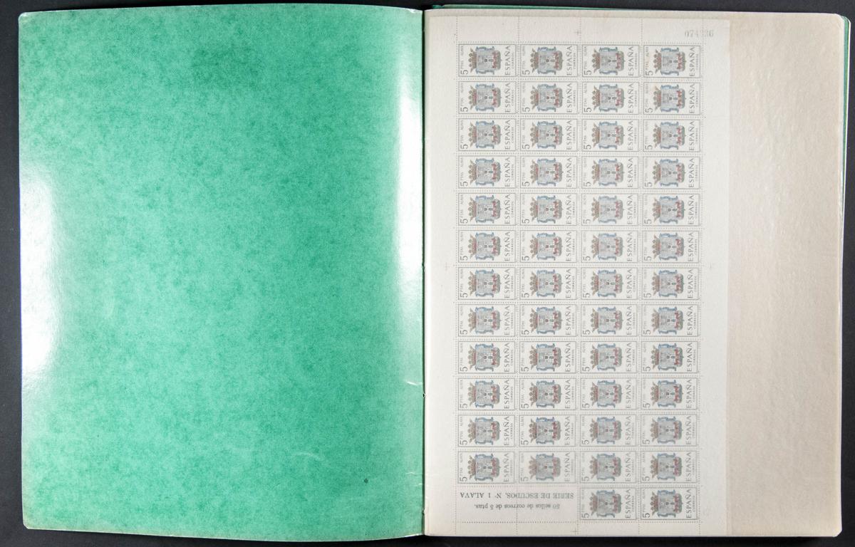 104 | Spanish Collection. Sets and stamps stock