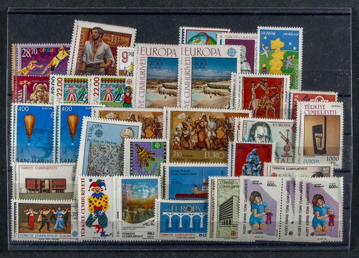 529 | Lots and Collections