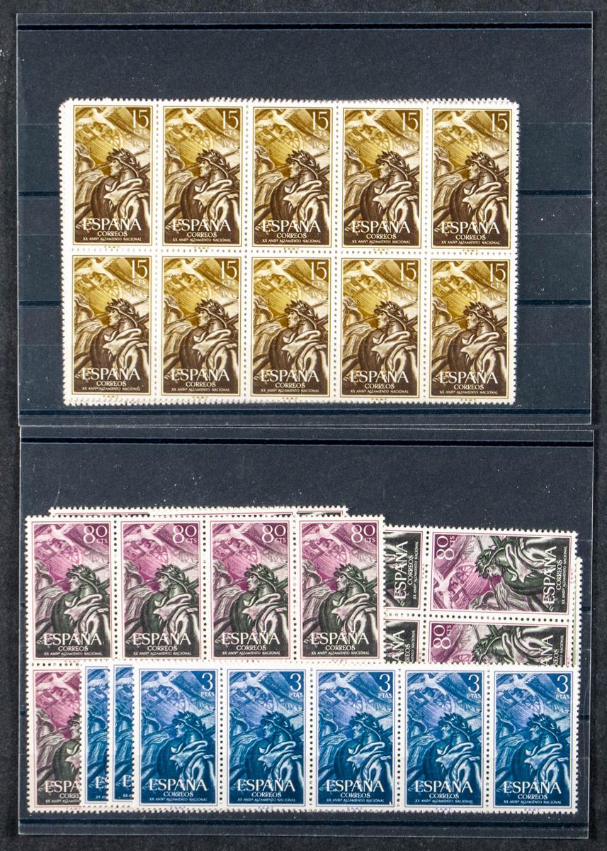 62 | Spanish Collection. Sets and stamps stock