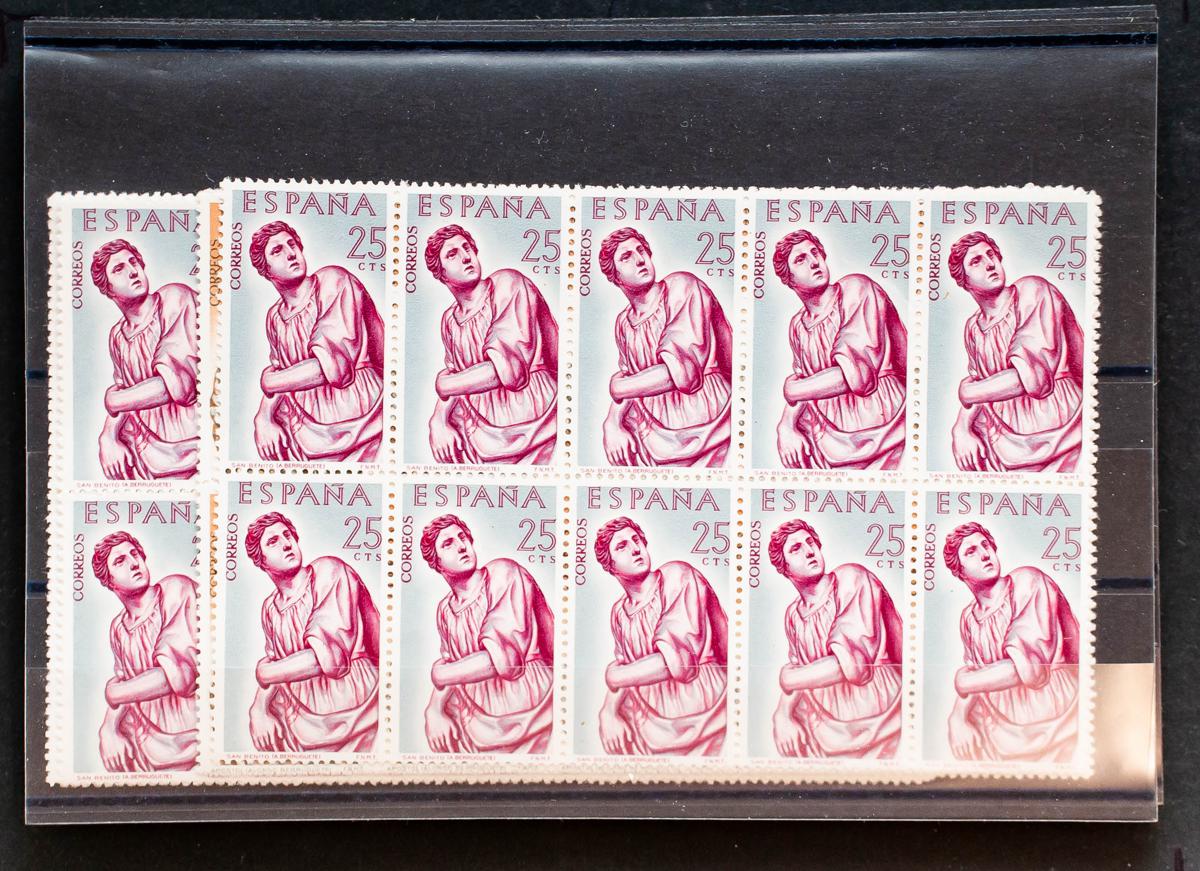 80 | Spanish Collection. Sets and stamps stock