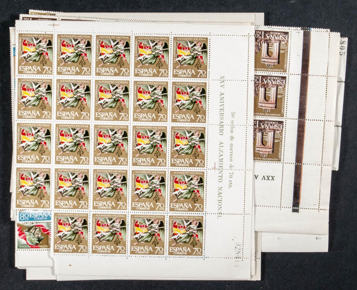 81 | Spanish Collection. Sets and stamps stock