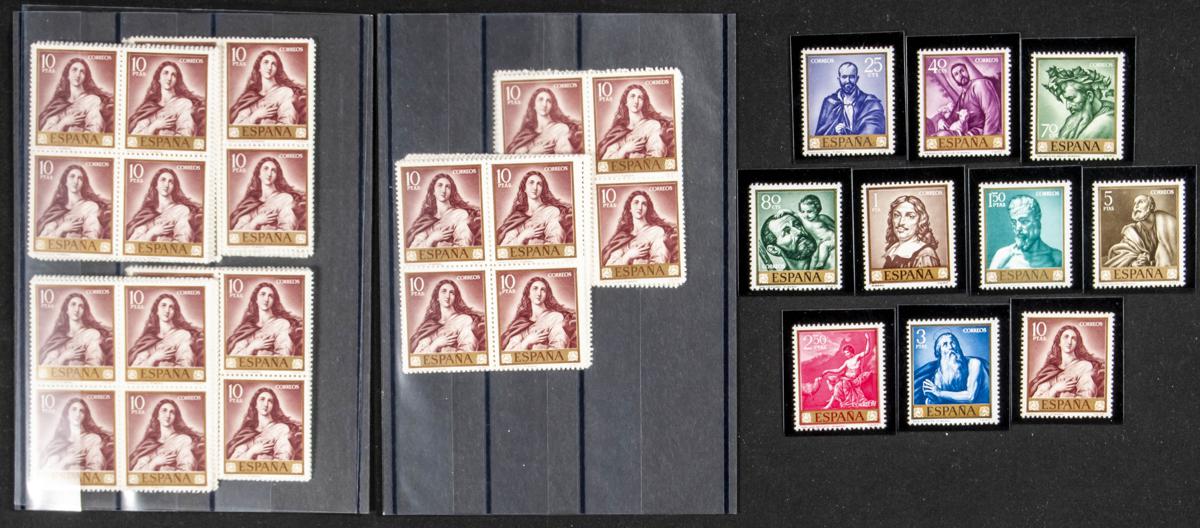 110 | Spanish Collection. Sets and stamps stock