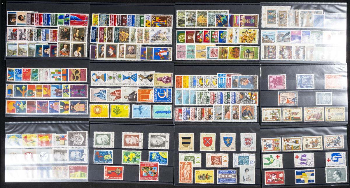 701 | Lots and Collections
