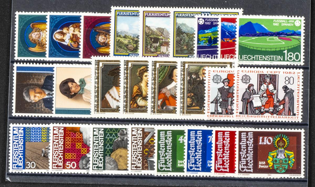 1003 | Liechtenstein. Stock de Series y Sellos