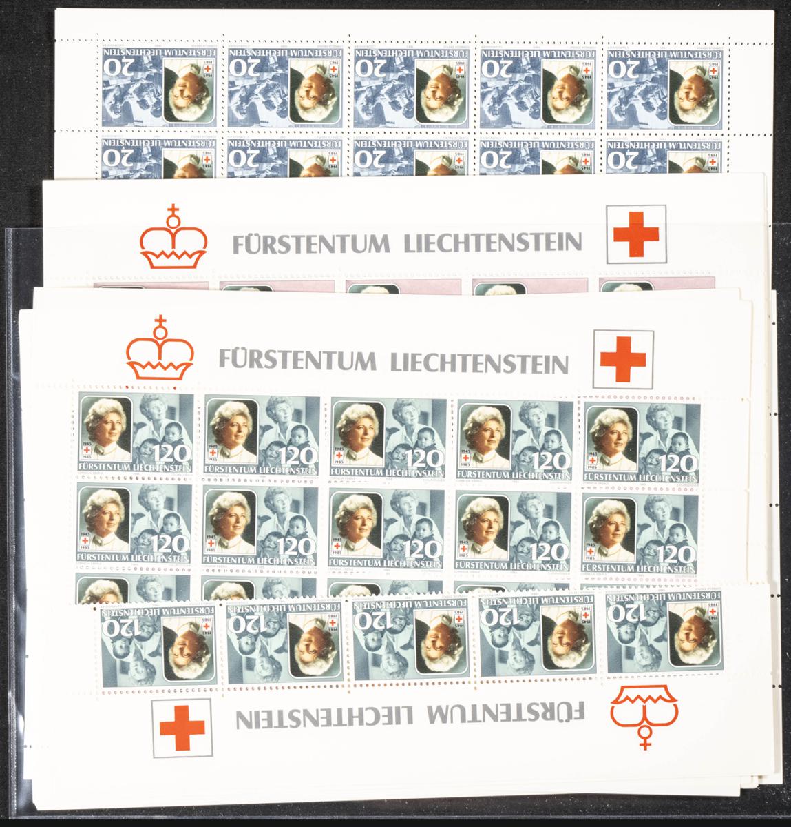 1026 | Liechtenstein. Stock de Series y Sellos