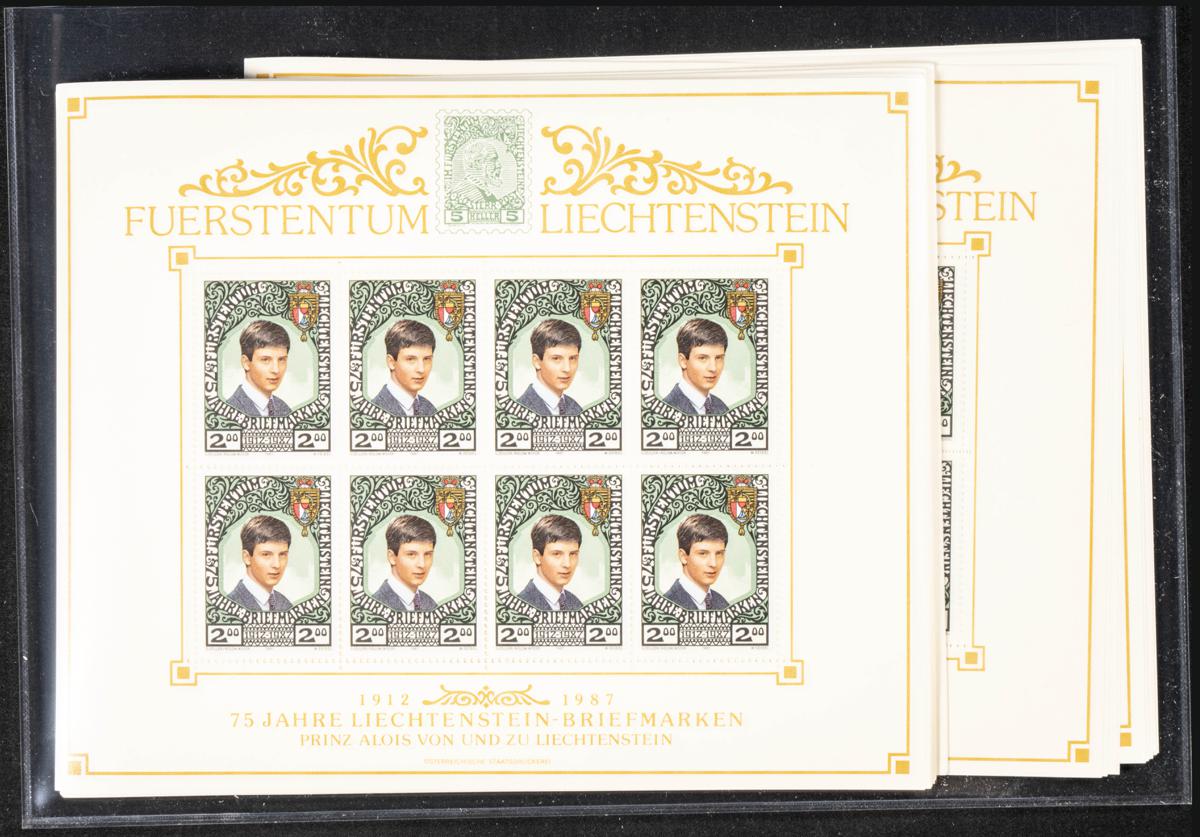 1036 | Liechtenstein. Stock de Series y Sellos