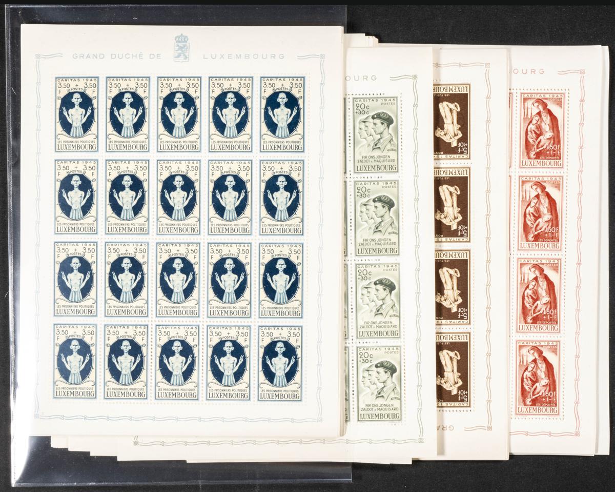 1100 | Luxemburgo. Stock de Series y Sellos