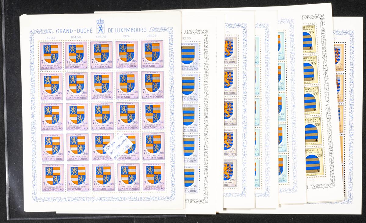 1133 | Luxemburgo. Stock de Series y Sellos