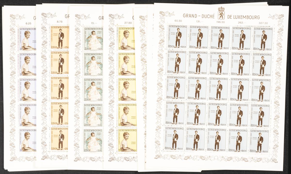 1140 | Luxemburgo. Stock de Series y Sellos
