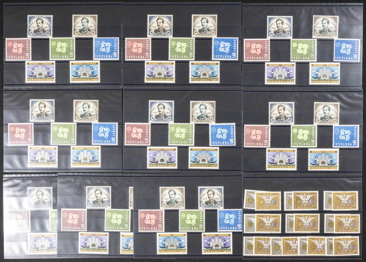1247 | Portugal. Sets and stamps stock