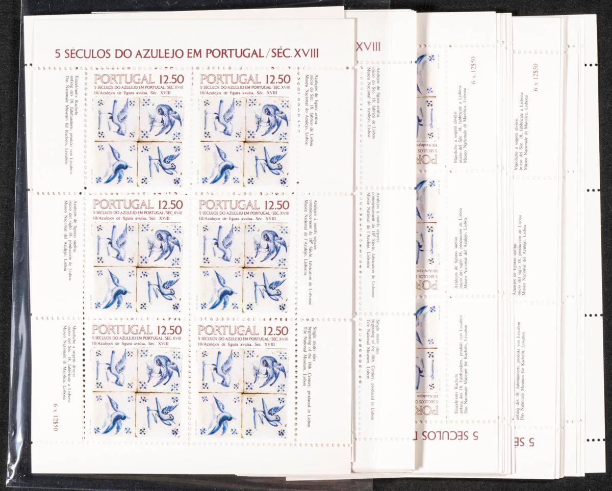 1299 | Portugal. Stock de Series y Sellos