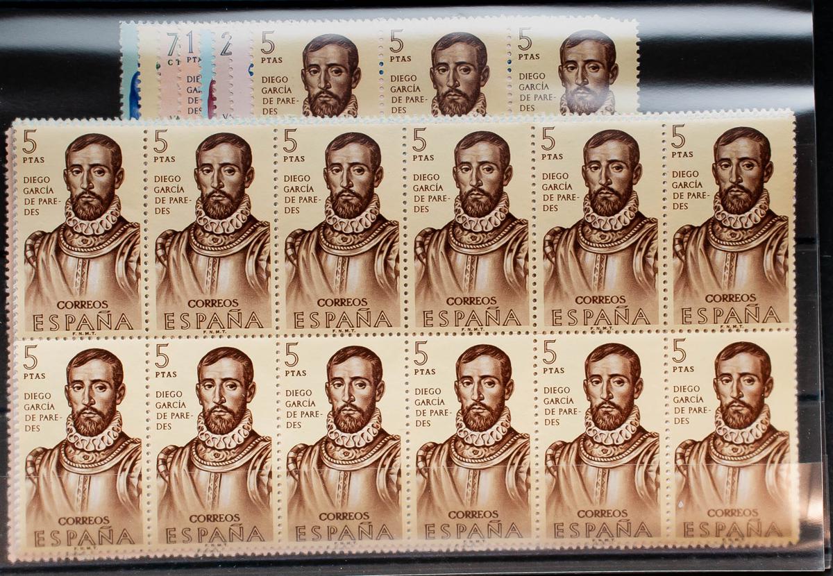 134 | Spanish Collection. Sets and stamps stock