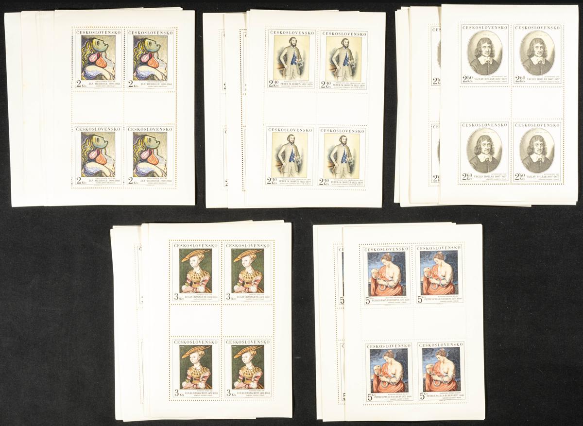 823 | Czechoslovakia. Sets and stamps stock