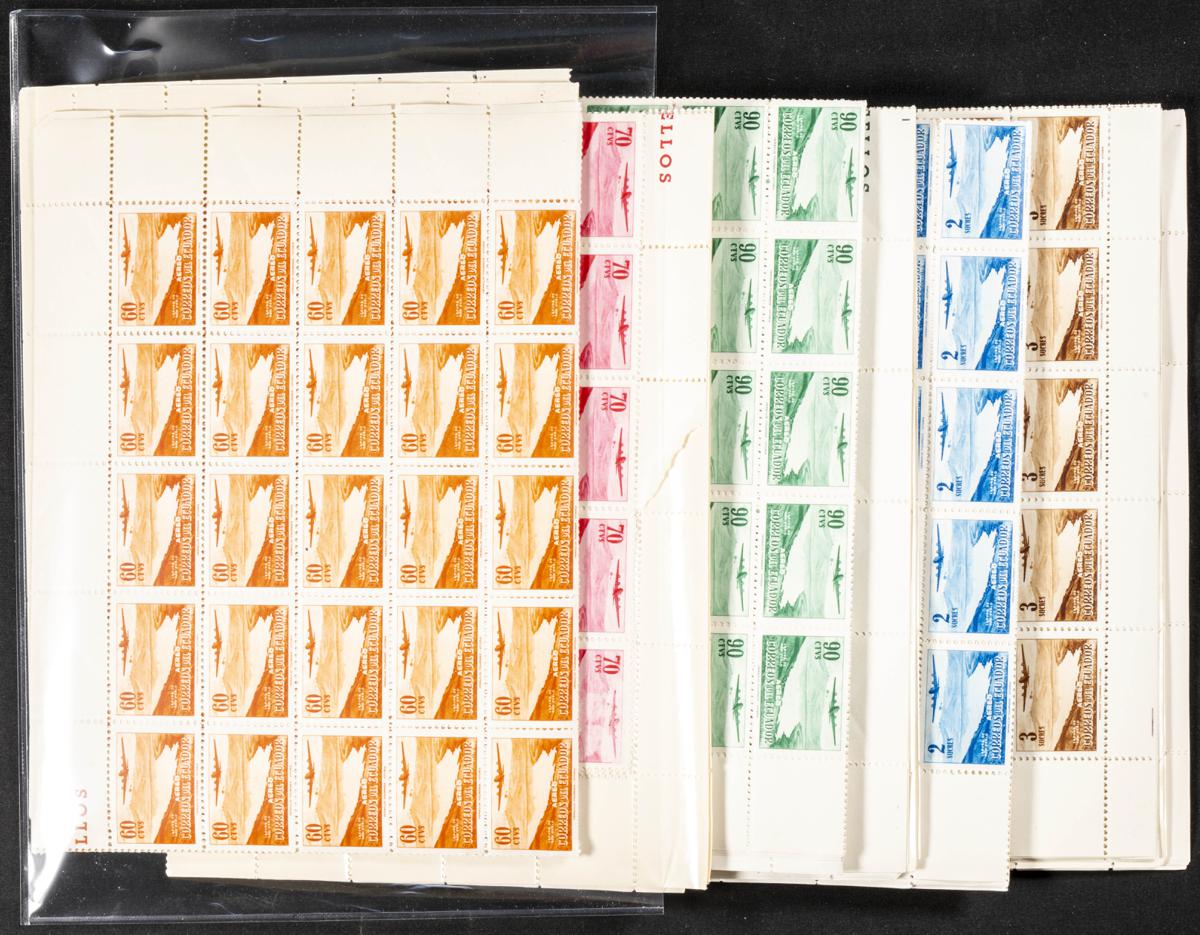 830 | Ecuador. Sets and stamps stock