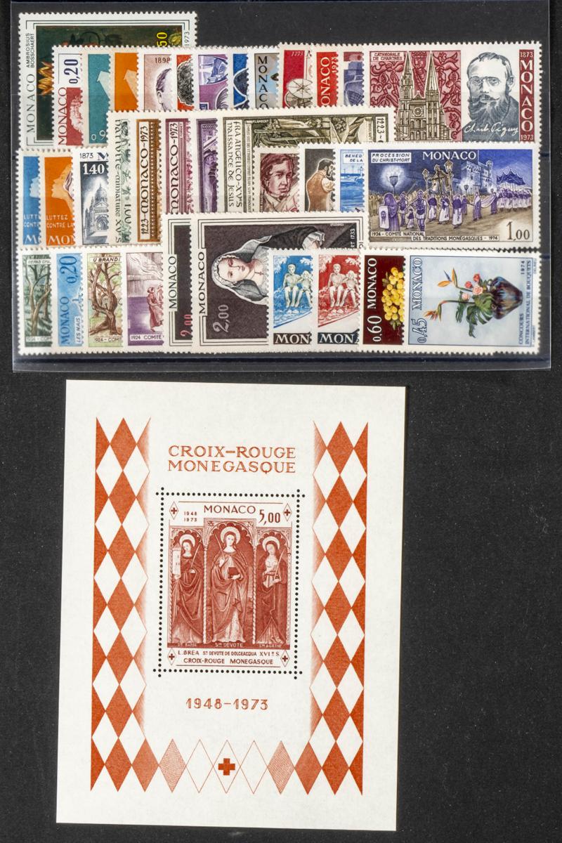 869 | Monaco. Sets and stamps stock
