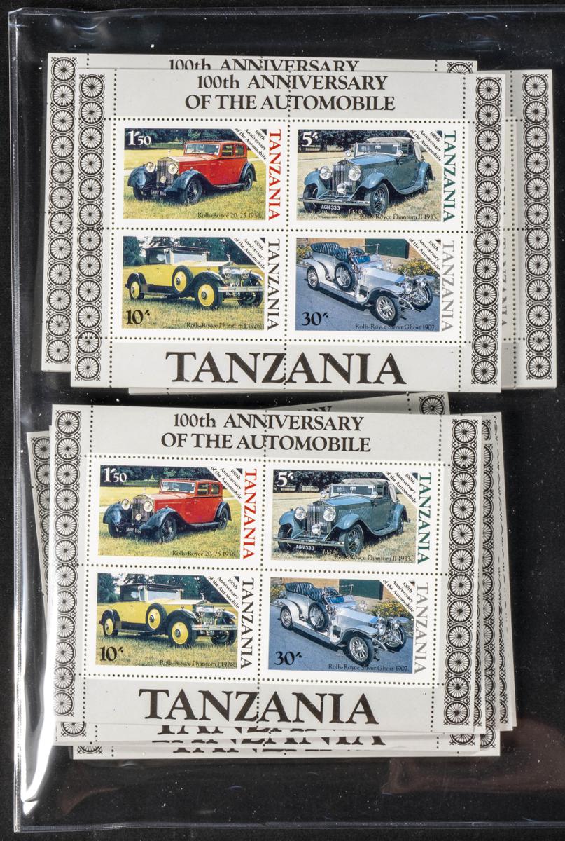 926 | Tanzania. Sets and stamps stock