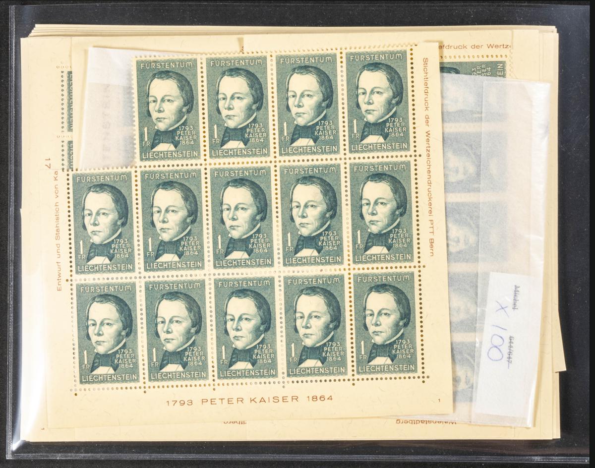 963 | Liechtenstein. Stock de Series y Sellos
