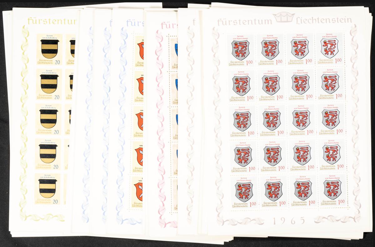 965 | Liechtenstein. Stock de Series y Sellos