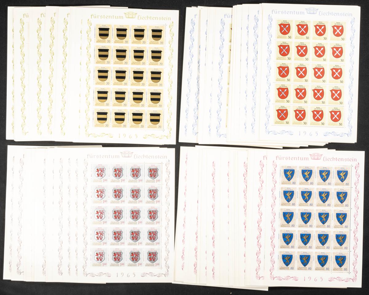 966 | Liechtenstein. Stock de Series y Sellos