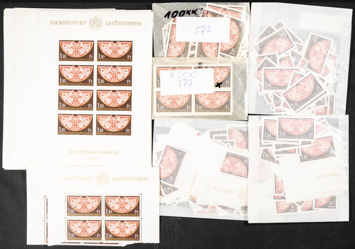 986 | Liechtenstein. Stock de Series y Sellos