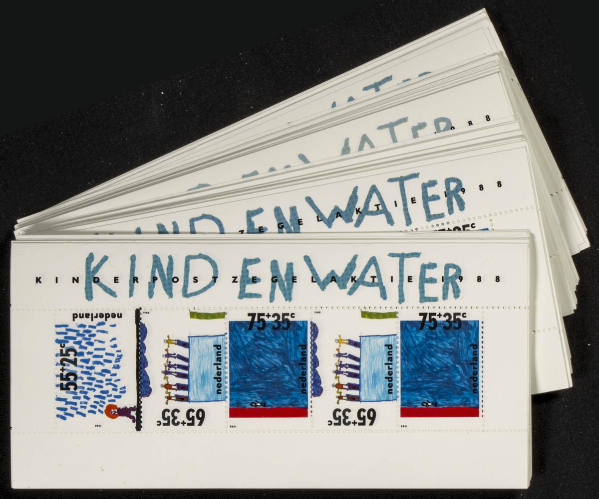 1011 | Netherlands. Sets and stamps stock
