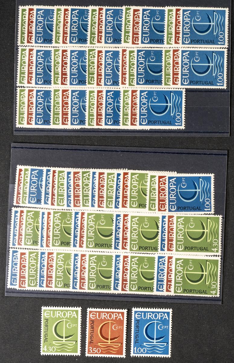 1042 | Portugal. Stock de Series y Sellos