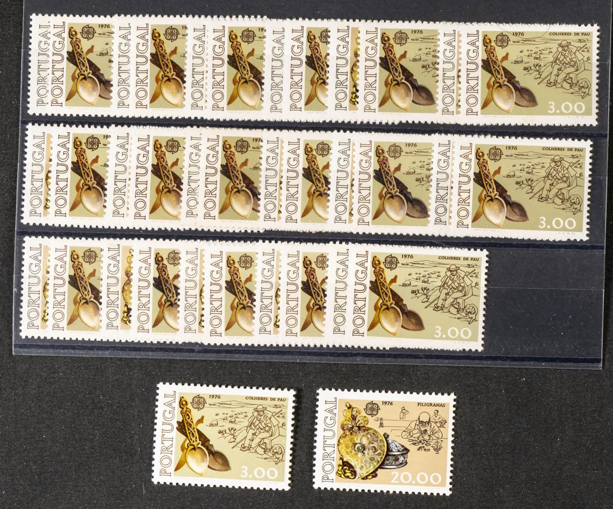 1059 | Portugal. Stock de Series y Sellos