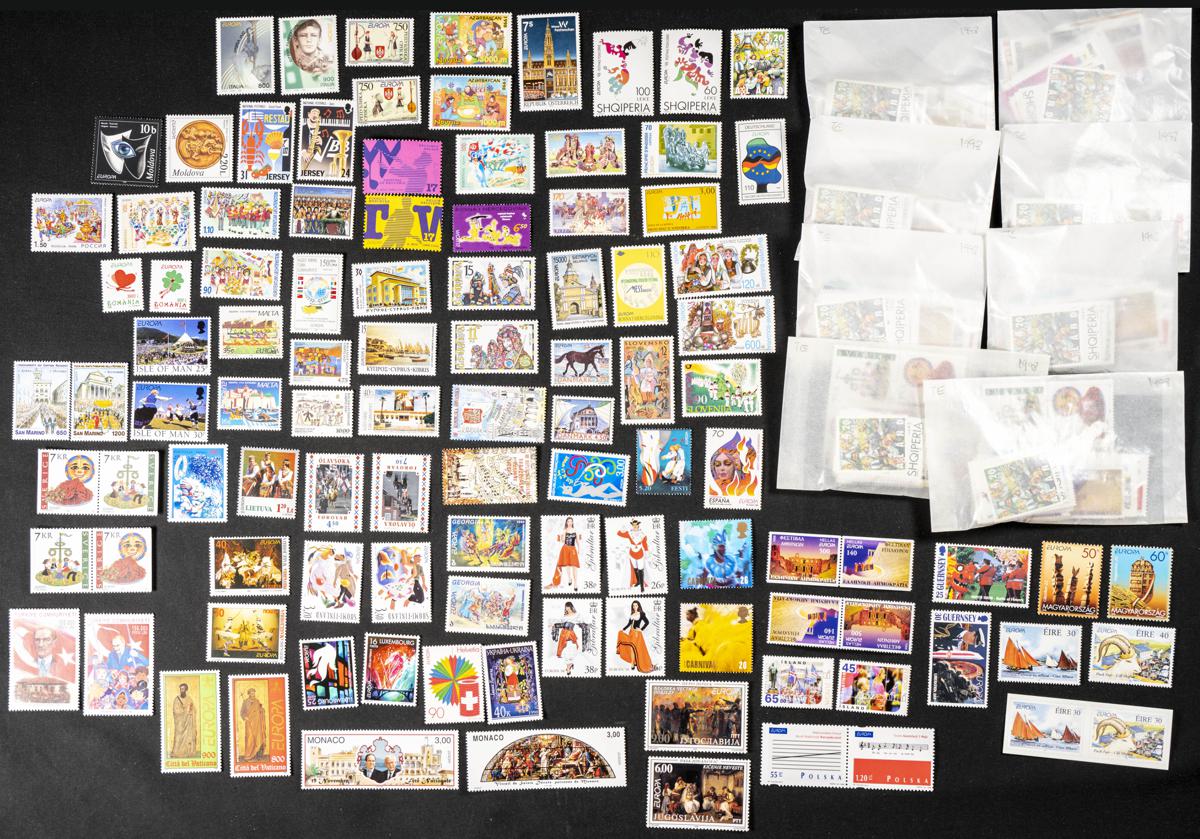 1224 | Tema Europa. Stock de Series y Sellos