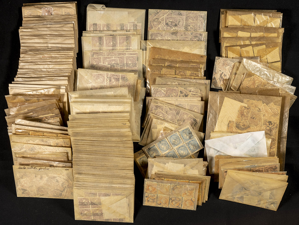 53 | Spanish Collection. Sets and stamps stock