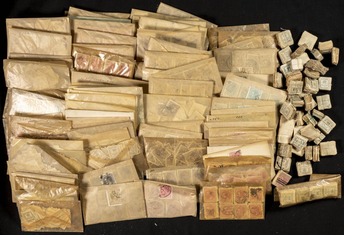 58 | Spanish Collection. Sets and stamps stock