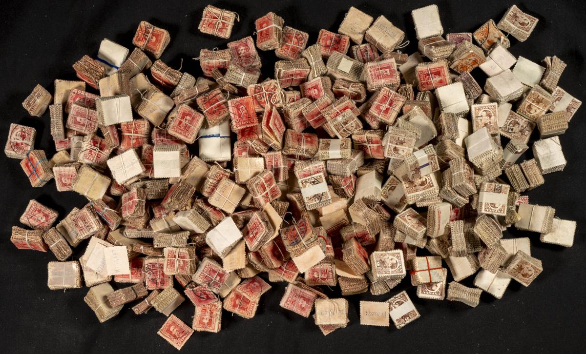 63 | Spanish Collection. Sets and stamps stock