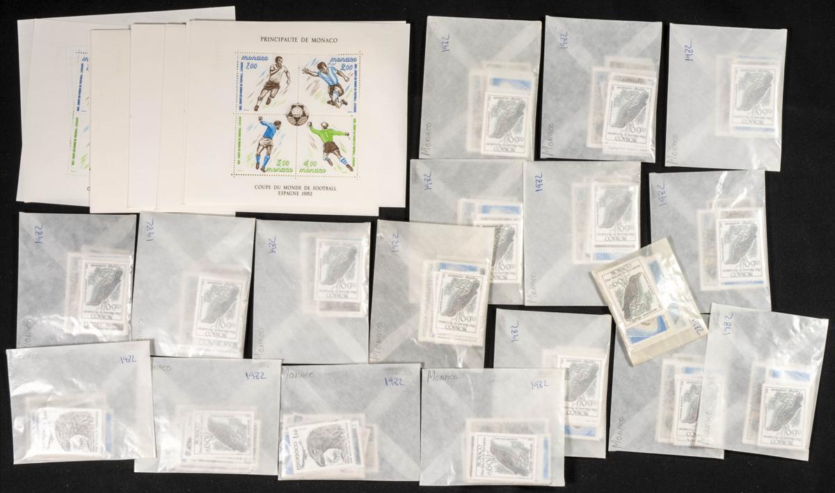 662 | Monaco. Sets and stamps stock