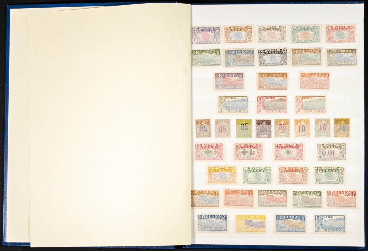 700 | Reunion. Lots and Collections