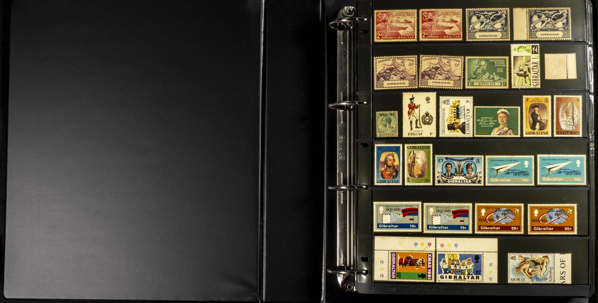 736 | Gibraltar. Lots and Collections