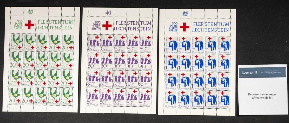 788 | Liechtenstein. Stock de Series y Sellos
