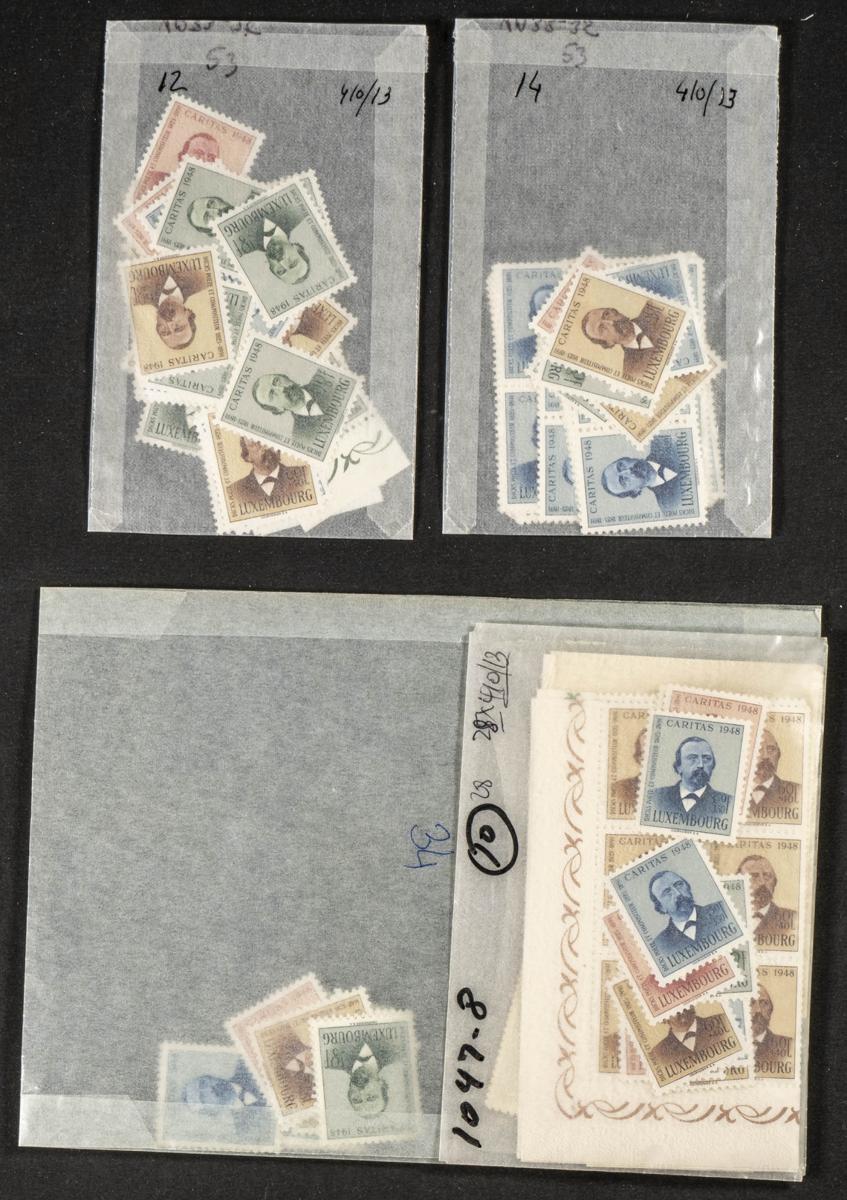 868 | Luxemburgo. Stock de Series y Sellos