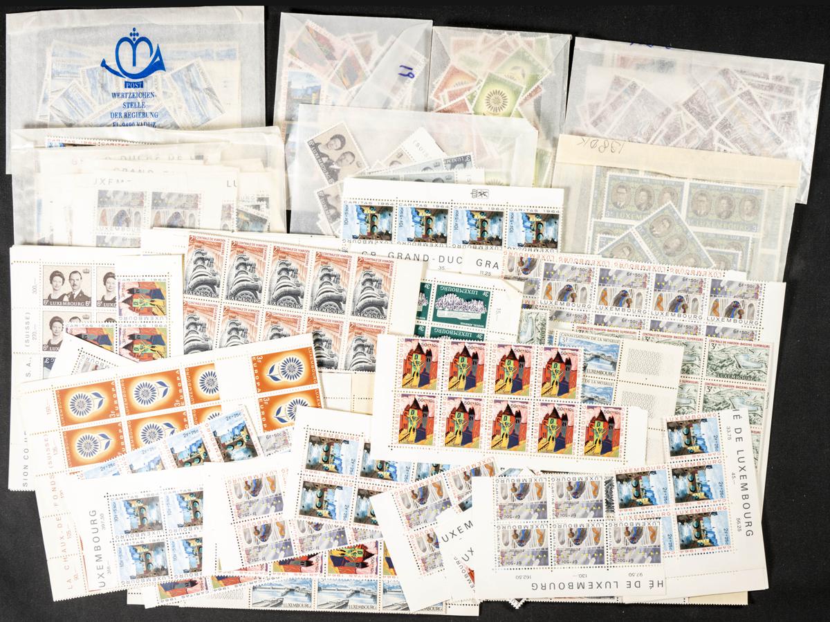 903 | Luxemburgo. Stock de Series y Sellos
