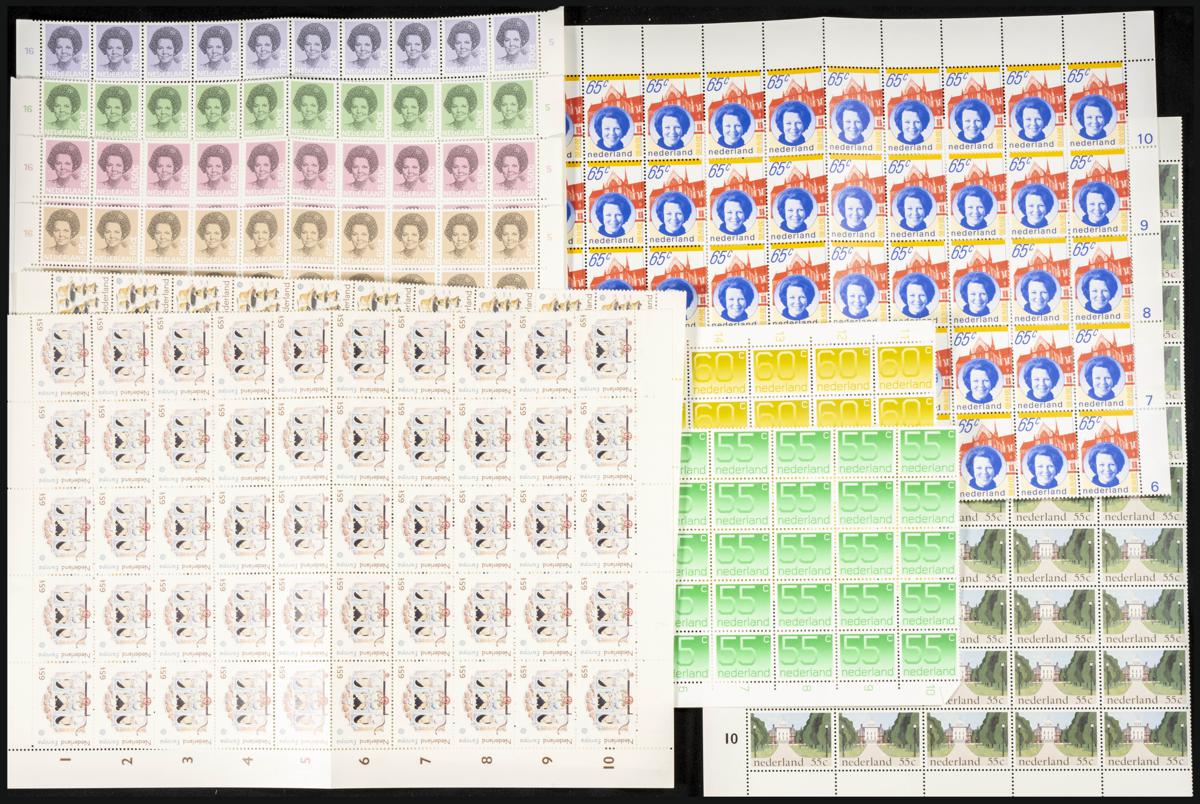 975 | Netherlands. Sets and stamps stock