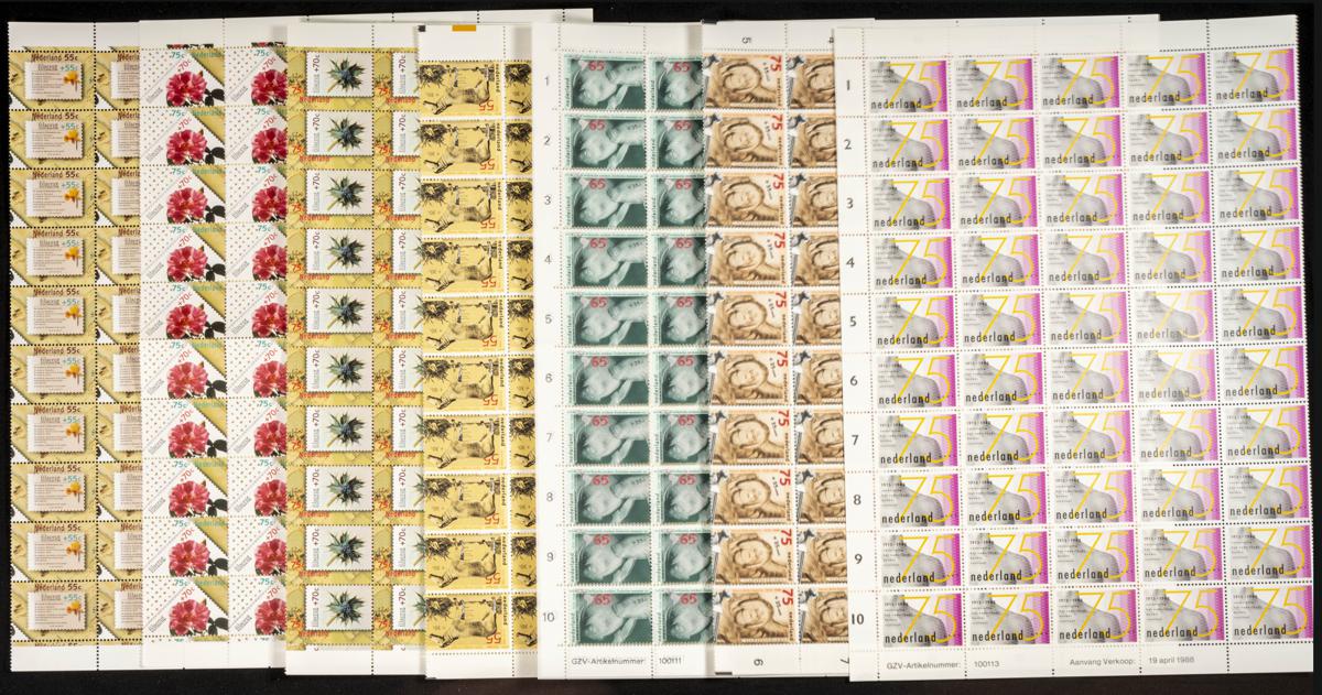 978 | Netherlands. Sets and stamps stock