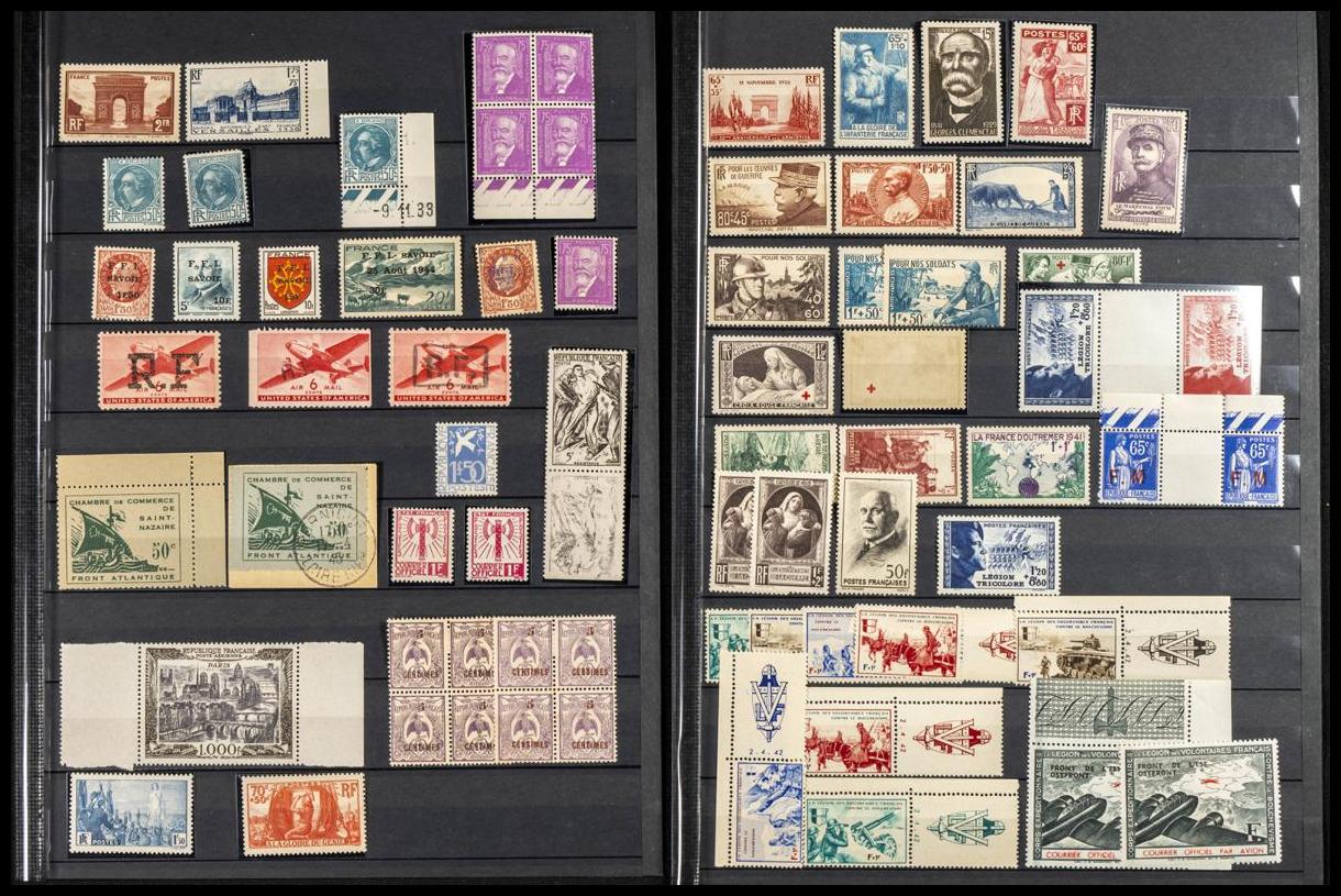 200 | France. Lots and Collections