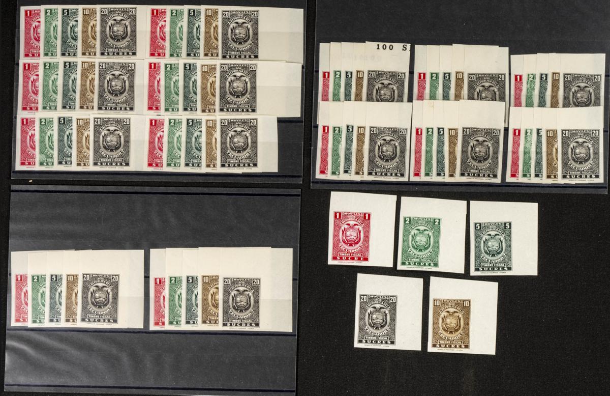 554 | Ecuador. Stock de Series y Sellos