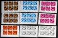 895