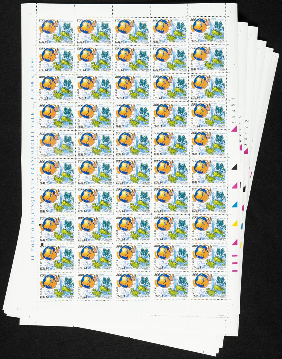 301 | Italy. Sets and stamps stock