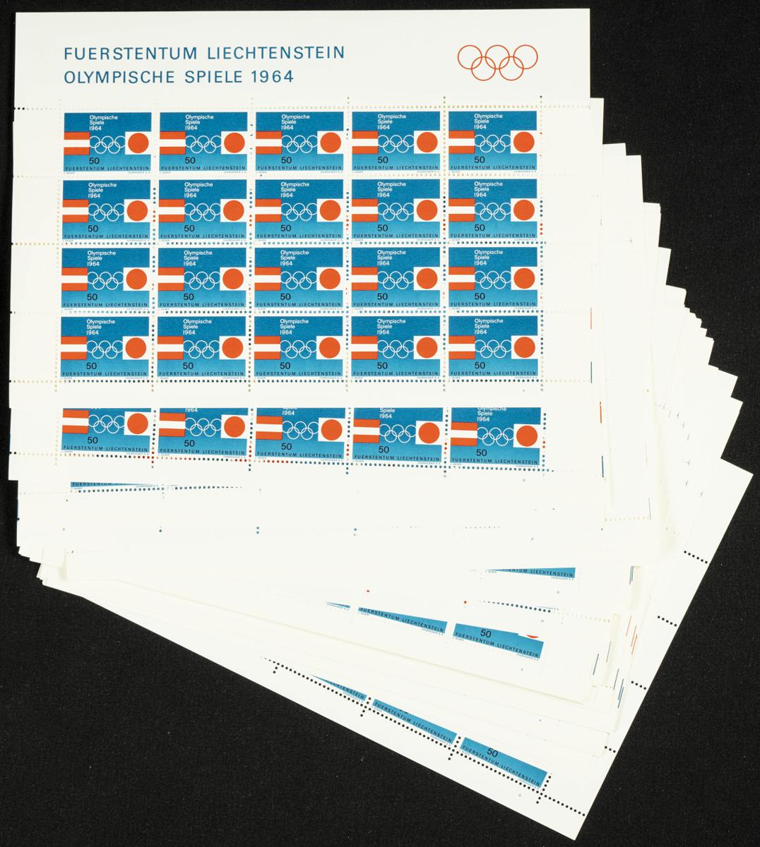 352 | Liechtenstein. Sets and stamps stock