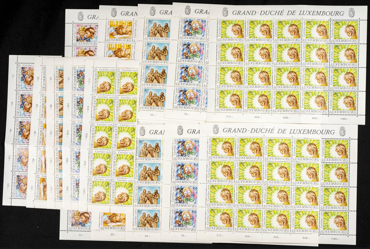 467 | Luxembourg. Sets and stamps stock