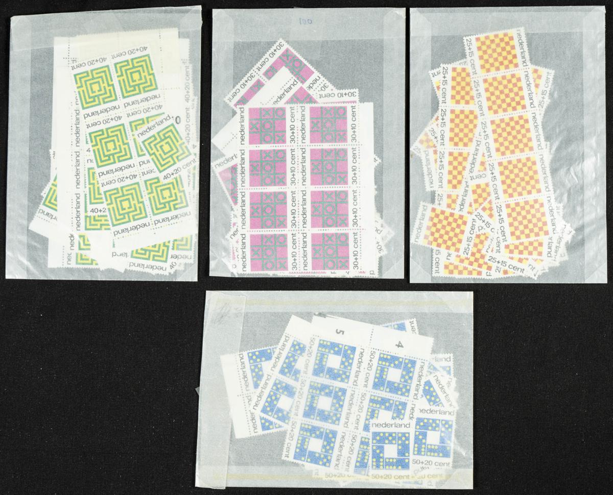 519 | Netherlands. Sets and stamps stock