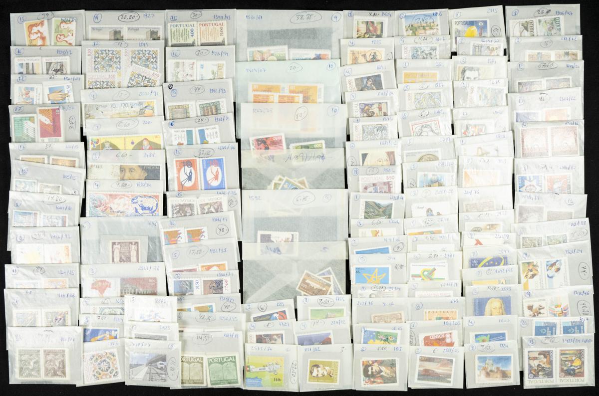 592 | Portugal. Lots and Collections.Worldwide