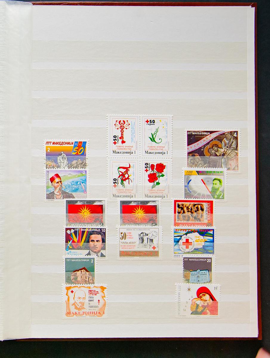 416 | Lots and Collections. Various Sections