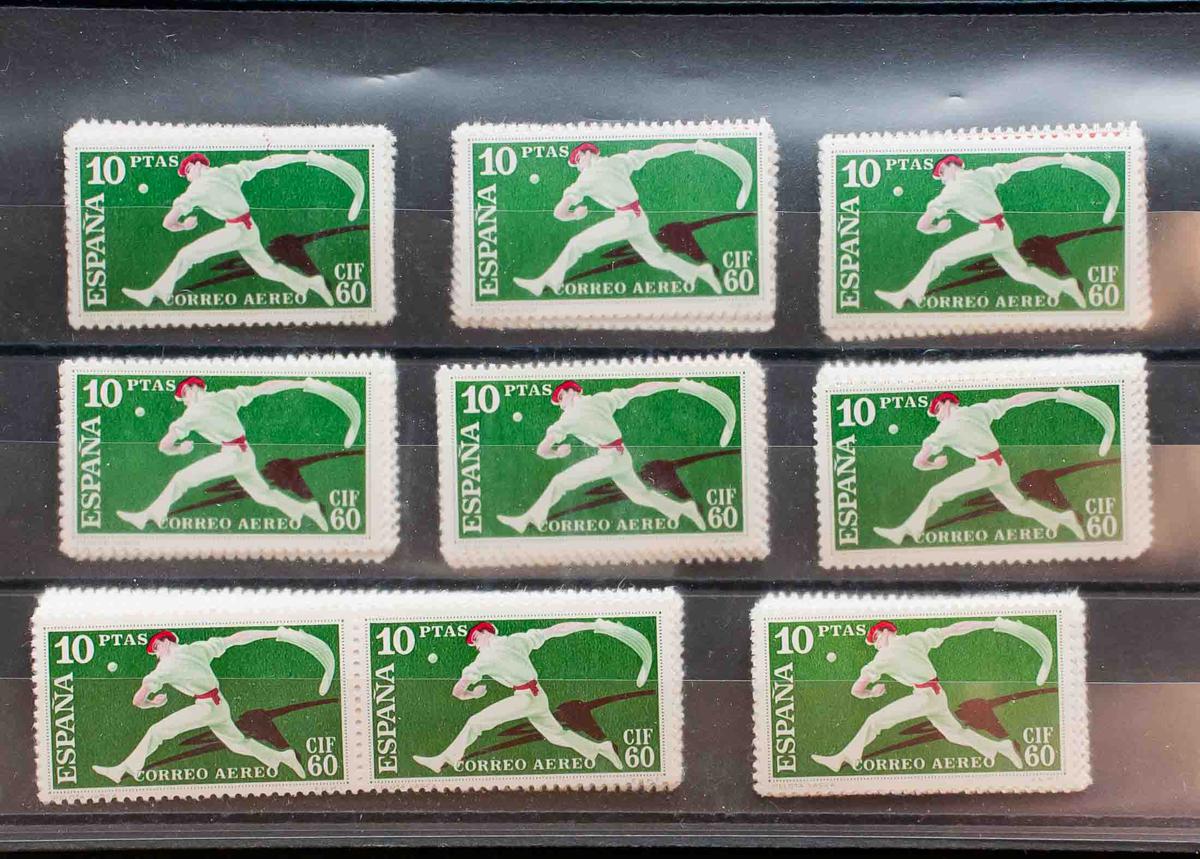 83 | Lotes y Colecciones.España. Stock de Series y Sellos